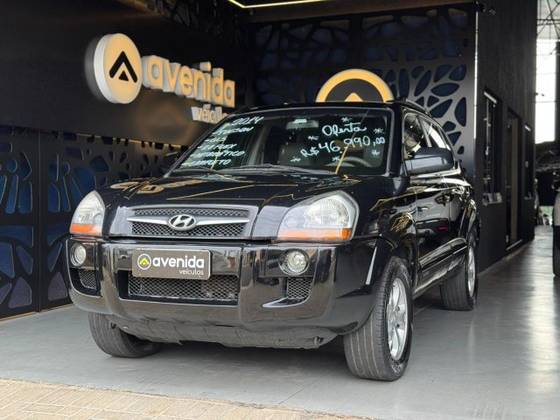 HYUNDAI TUCSON 2.0 MPFI GLS 16V 143CV 2WD FLEX 4P AUTOMÁTICO HYUNDAI TUCSON 2.0 MPFI GLS 16V 143CV 2WD FLEX 4P AUTOMÁTICO